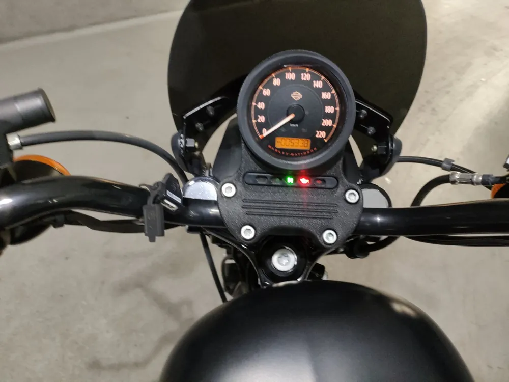 Harley-Davidson XL883N 2016, чёрный, фото 5