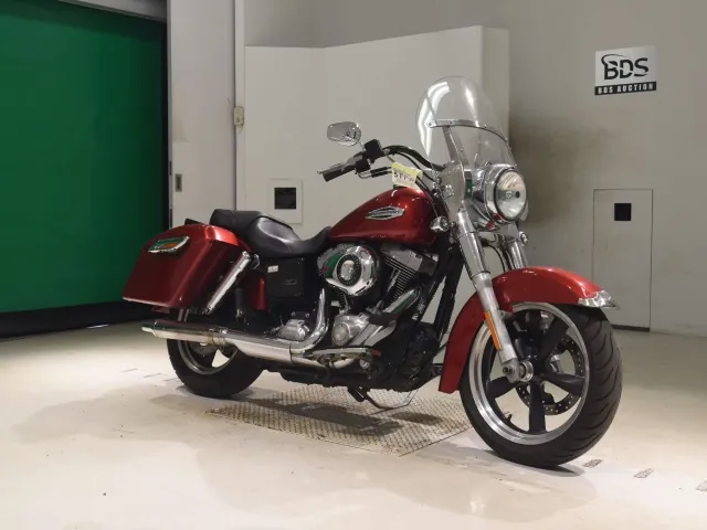 Harley-Davidson FLD1580 2011, красный, фото 3
