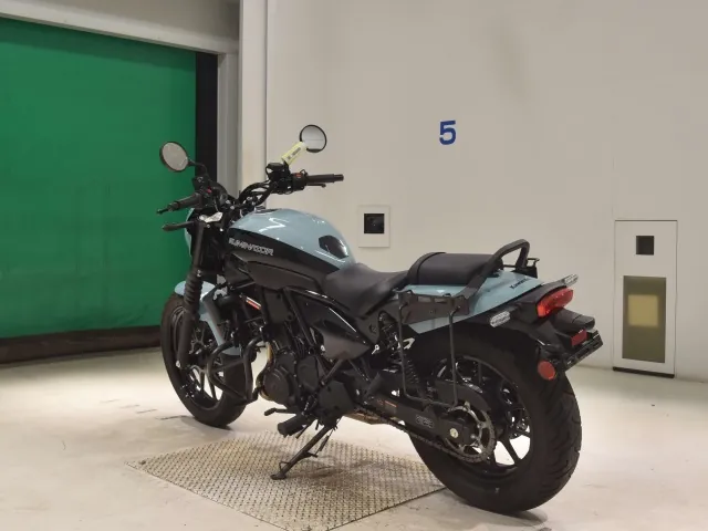 Kawasaki Eliminator 400SE 2024, light blue, фото 6