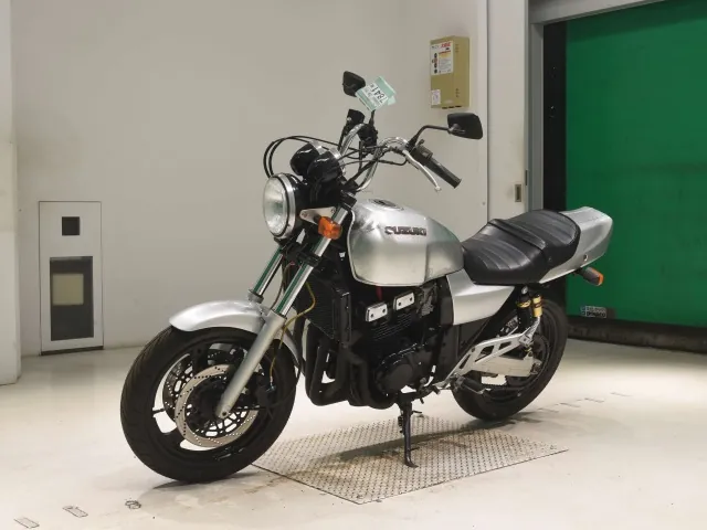 Suzuki GSX400 Impulse 1995, белый, фото 4