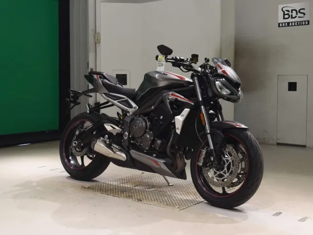 Triumph Street Triple RS 2021, gunmetal, фото 3