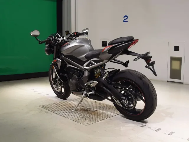 Triumph Street Triple RS 2021, gunmetal, фото 6