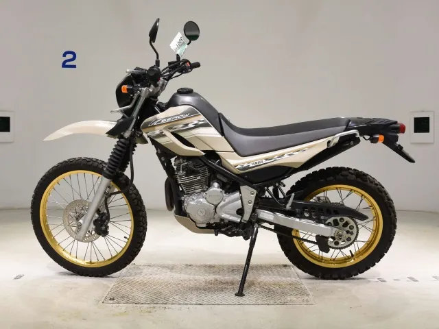 Yamaha Serow 250, бежевый, фото 2