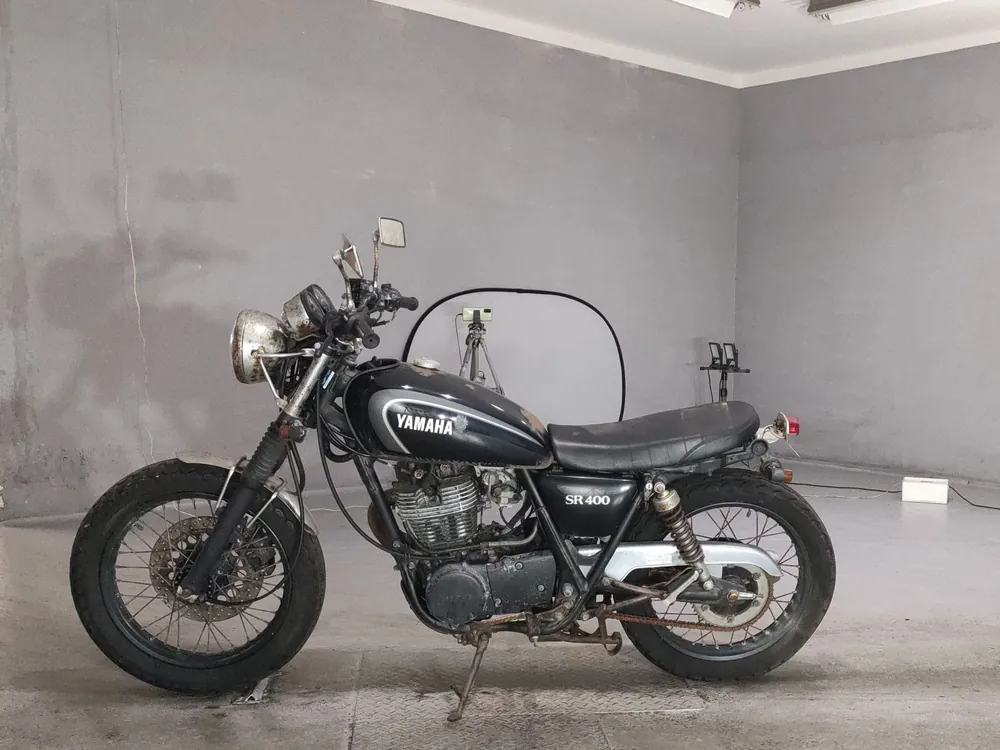 Yamaha SR400 2006, чёрный, фото 2
