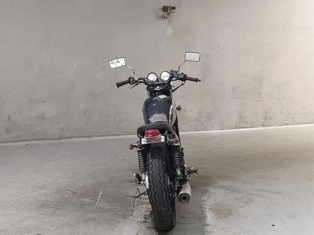 Yamaha SR400 2006, чёрный, фото 4