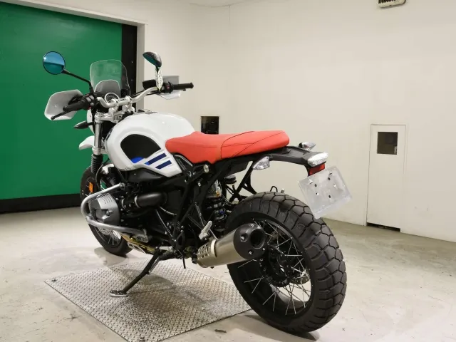 BMW R nineT urban G/S 2018, white | red, фото 6