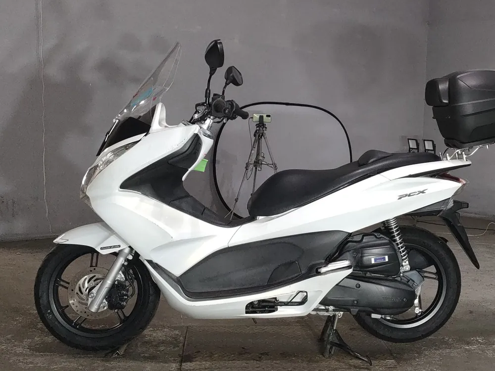 Honda PCX JF28, белый, фото 2