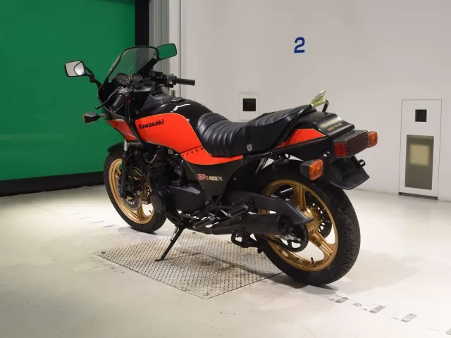 Kawasaki GPZ400F 1983, red | black, фото 6