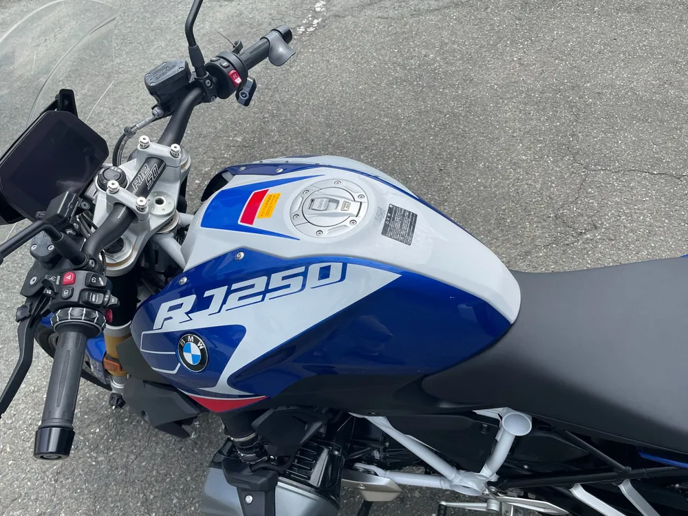 BMW R1250R 2023, синий, фото 12