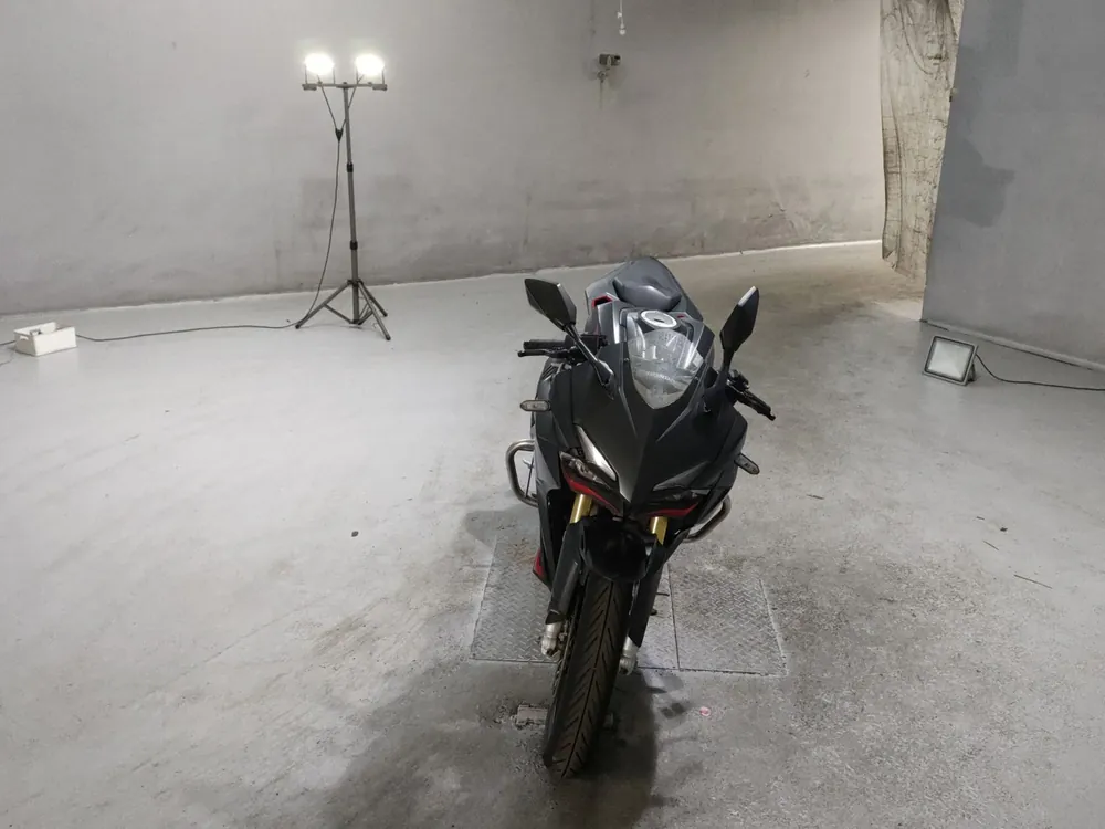 Honda CBR250RR, black/red, фото 3