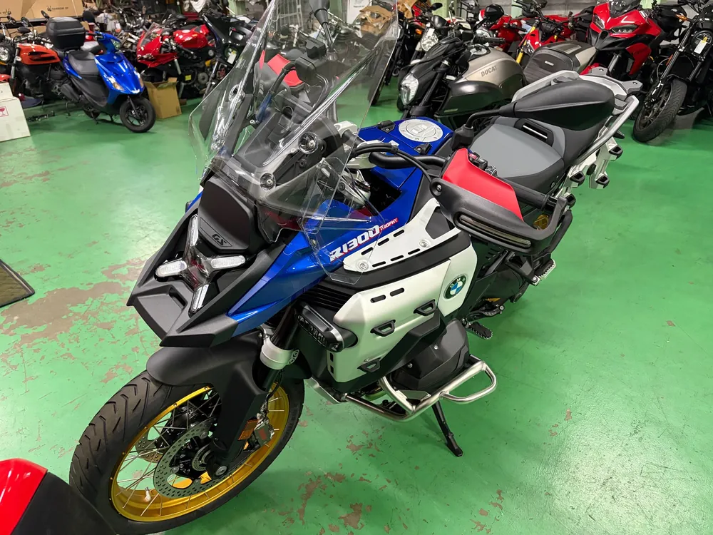 BMW R1300Gs Adv Asa 2026, tricolor color, фото 11