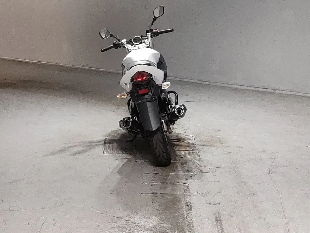 Suzuki GSR250S, белый, фото 4