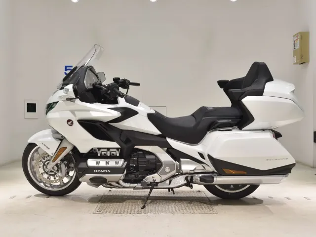 Honda GL1800 2026, белый, фото 2