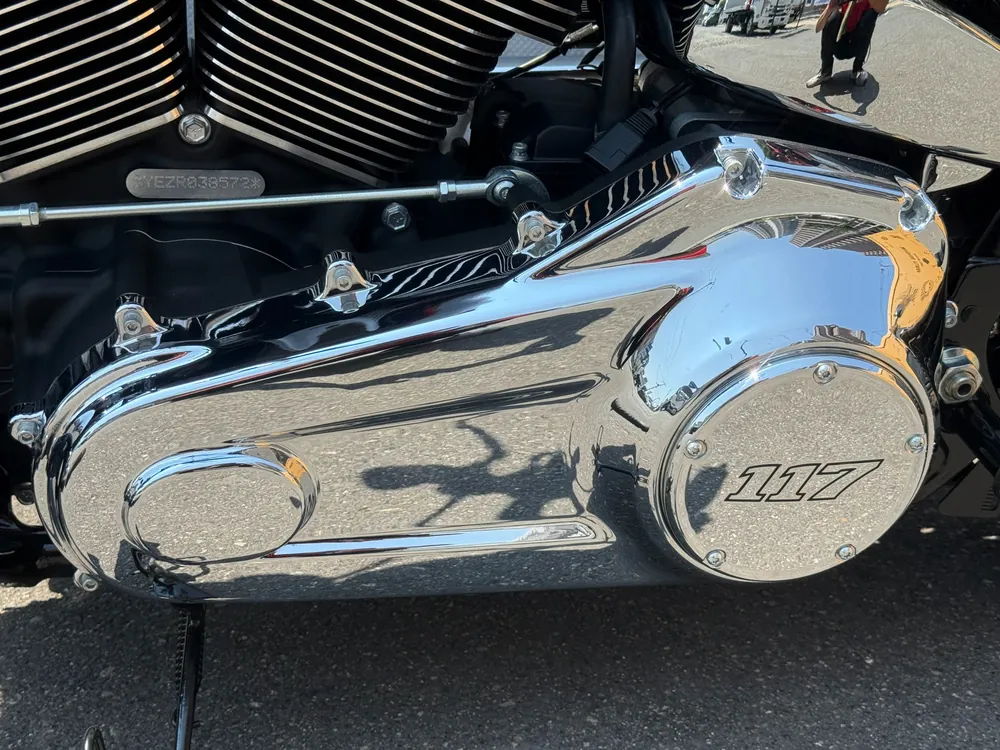 Harley-Davidson FXBR 2024, чёрный, фото 17