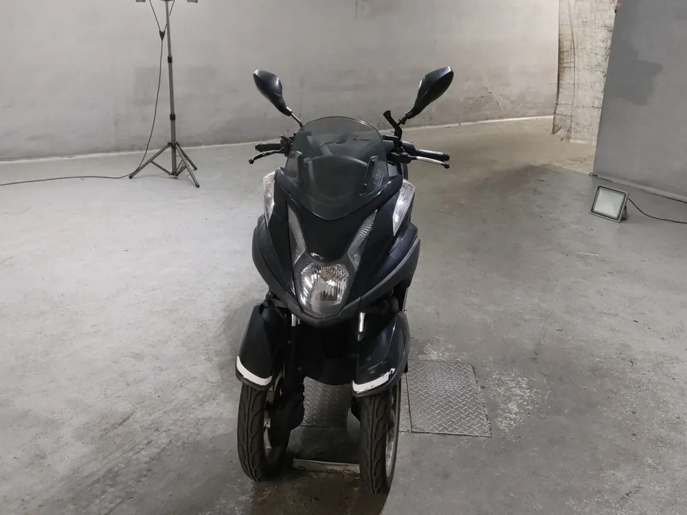 Yamaha Tricity 125, чёрный, фото 3