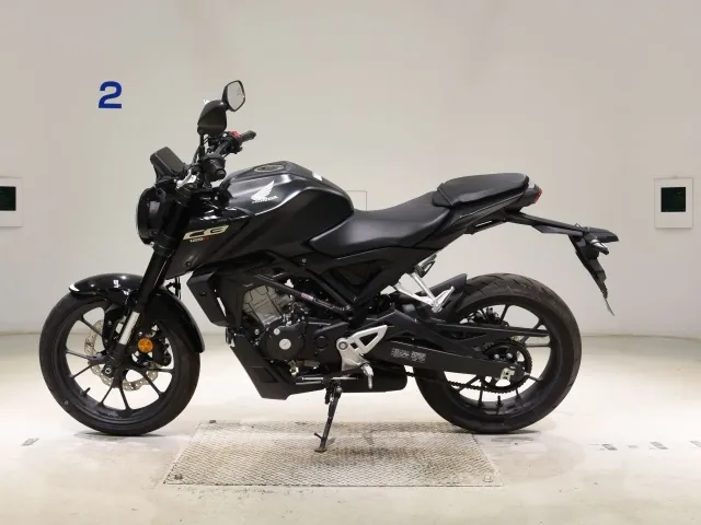 Honda CB125R JC91, matt black, фото 2
