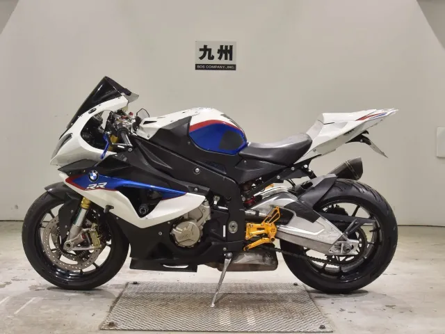 BMW S1000Rr 2018, white | red | blue, фото 2