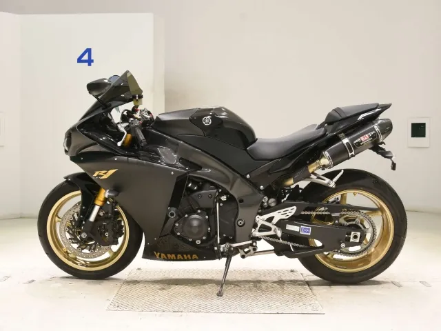 Yamaha YZF-R1 2010, чёрный, фото 2