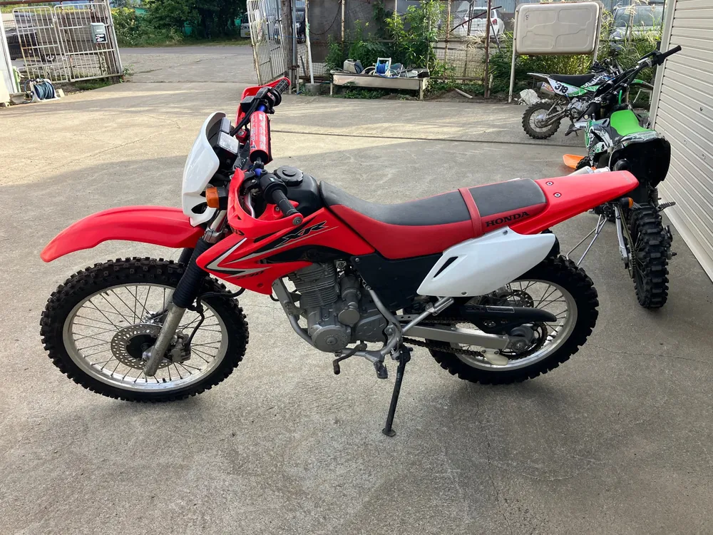 Honda XR230, red/ black, фото 2