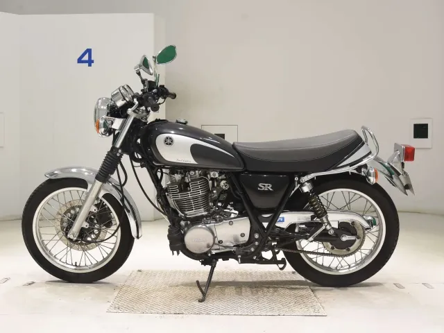Yamaha SR400 Final Edition Limited 2021, серый, фото 2