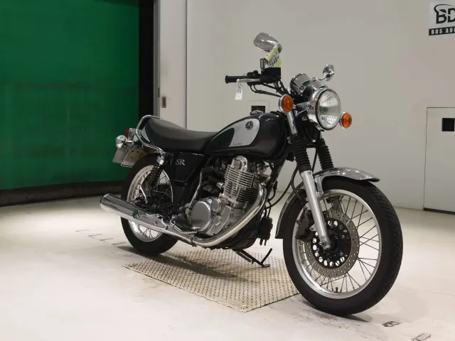 Yamaha SR400 Final Edition Limited 2021, серый, фото 3