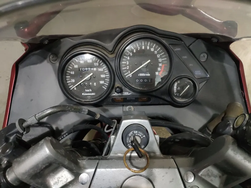 Kawasaki ZZR400 1991, белый, фото 5