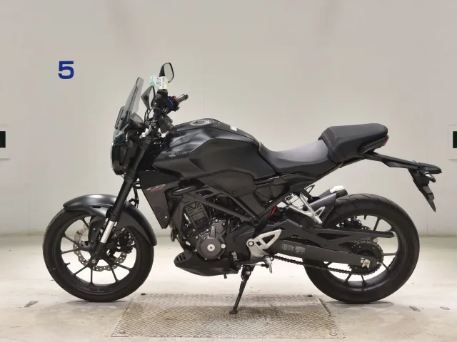Honda CB250R MC52, matt black, фото 2