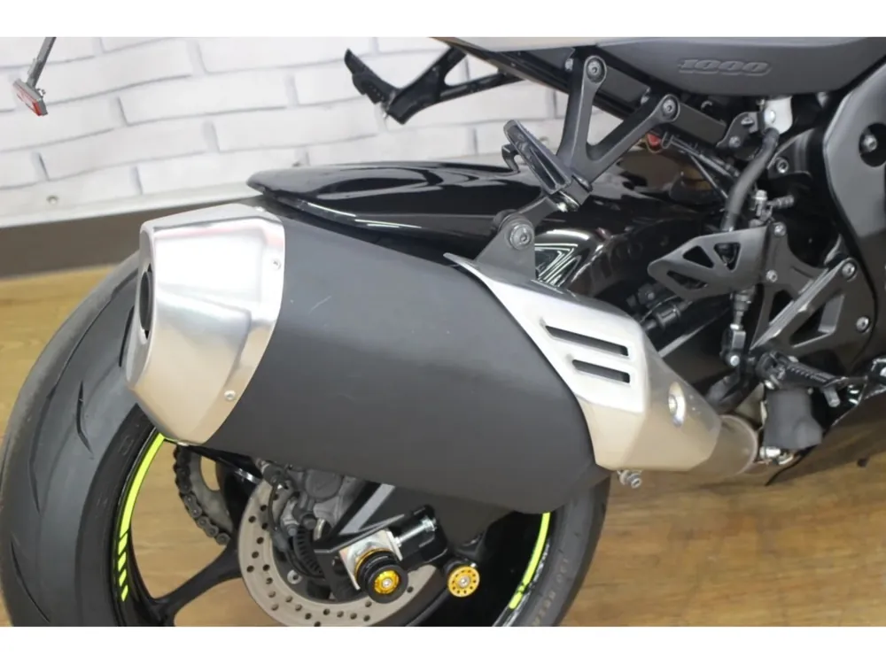 Suzuki GSX-R1000R 2022, серебристый, синий, фото 5
