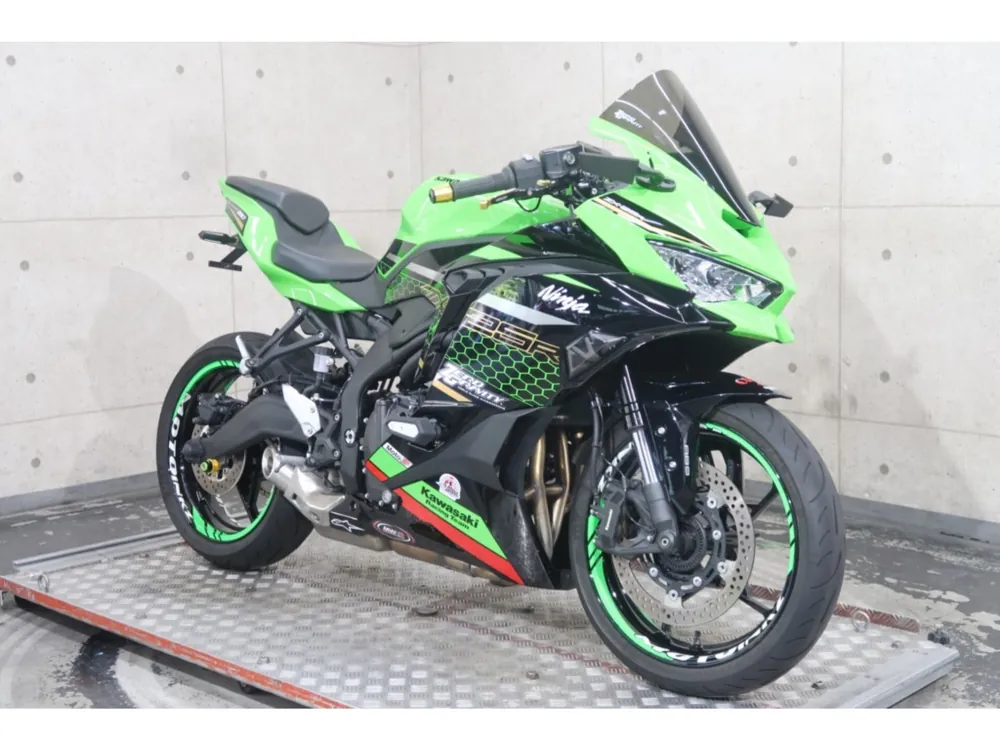 Kawasaki Ninja ZX-25R, lime / black, фото 3