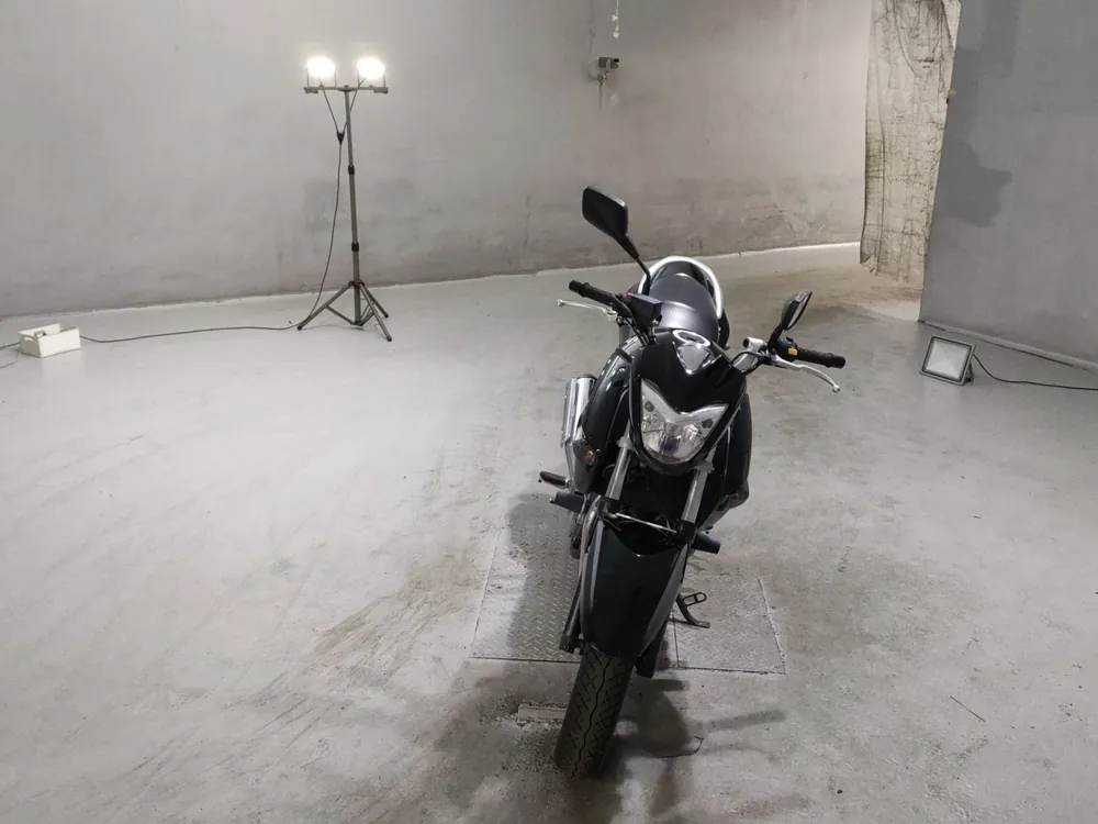 Suzuki GSR250S, чёрный, фото 3