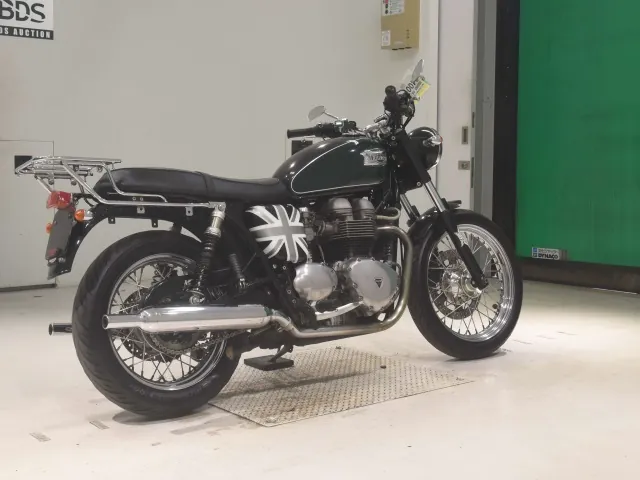 Triumph Bonneville 2005, black | green, фото 5