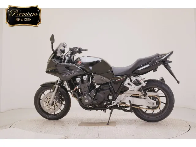 Honda CB1300 2026, чёрный, gunmetal, фото 2