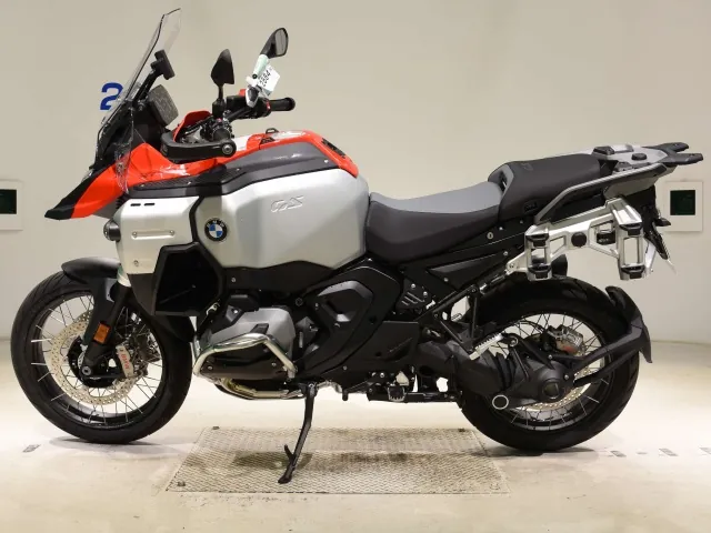 BMW R1300Gs Adv Asa 2026, red | silver, фото 2