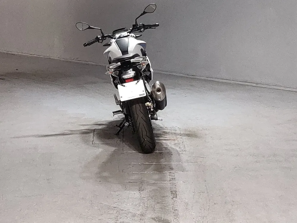 BMW G310R 2017, белый, фото 4