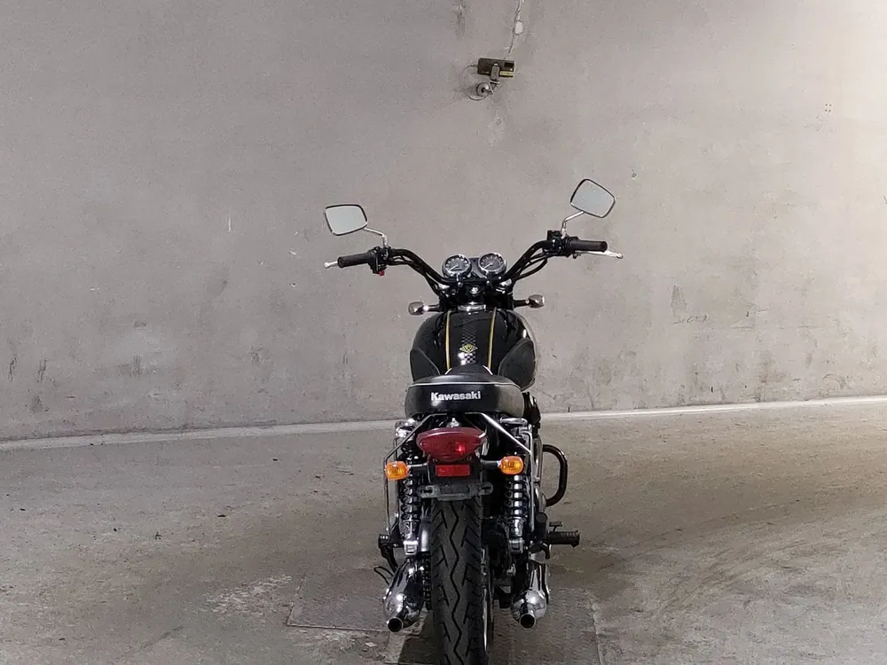 Kawasaki W800-2 2023, чёрный, фото 4