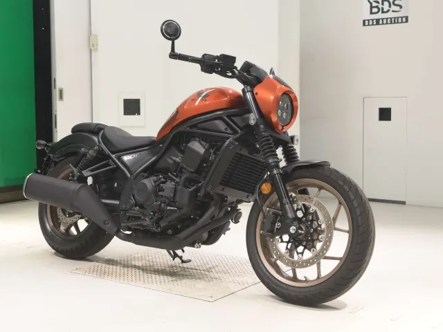 Honda Rebel 2025, оранжевый, фото 3