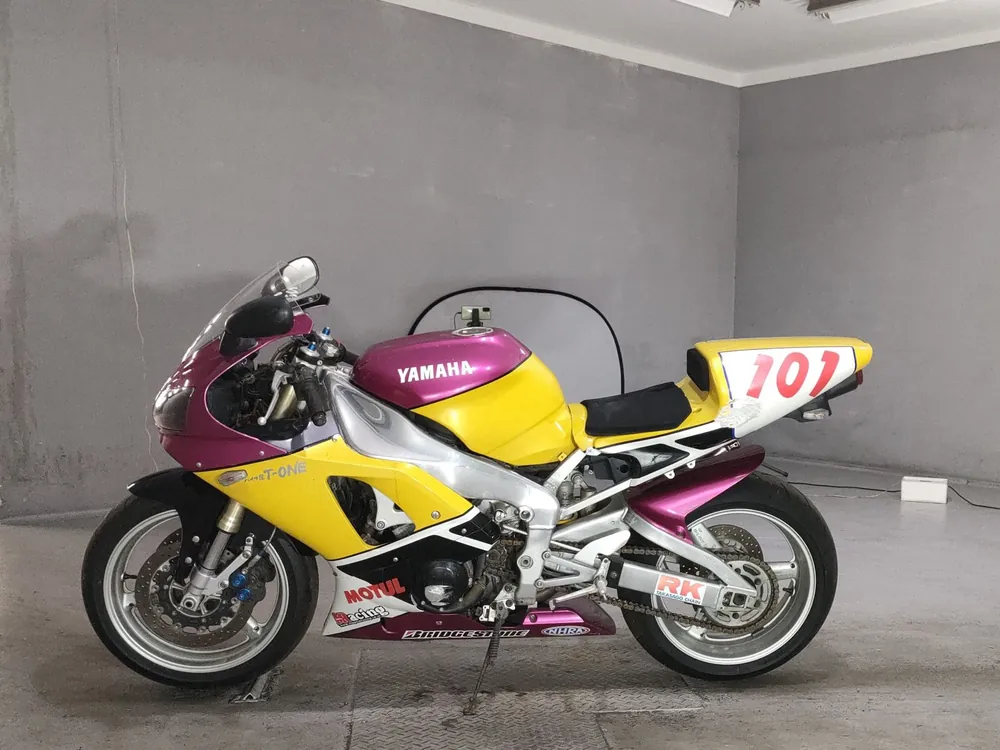 Yamaha YZF-R1 1999, yellow / pink, фото 2