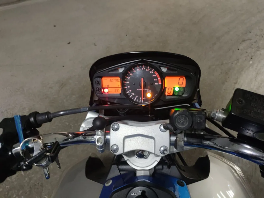 Suzuki GSR400 2009, silver / blue, фото 5