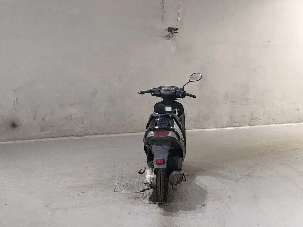 Suzuki Address V100, чёрный, фото 4