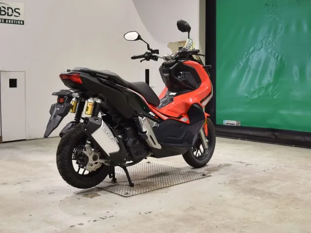 Honda ADV150, красный, фото 5
