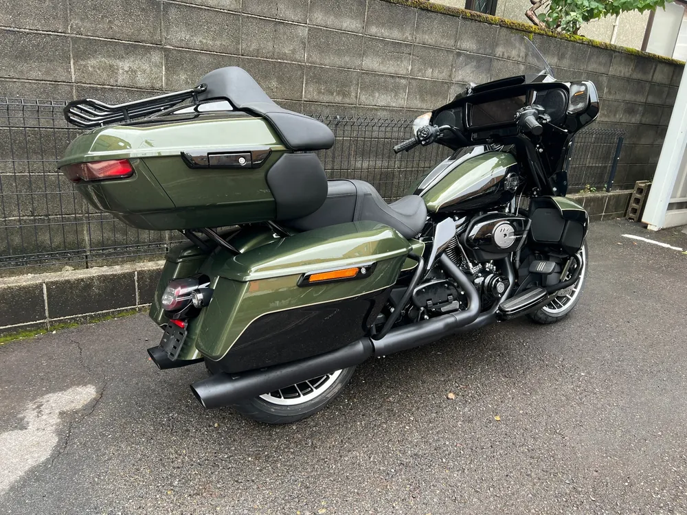 Harley-Davidson FLHXL 2026, green / black, фото 5