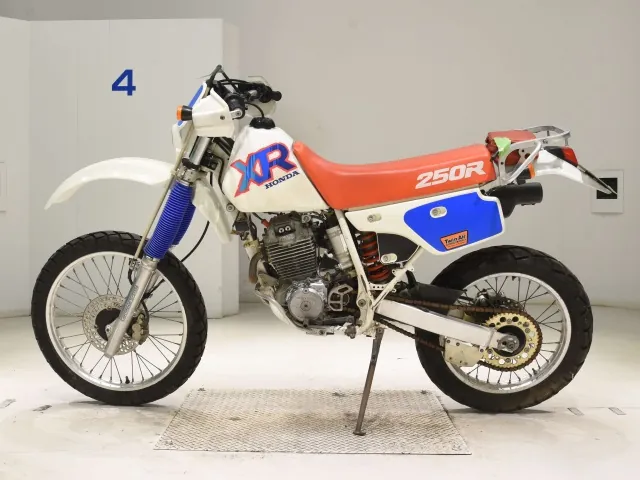 Honda CB350, белый, фото 2
