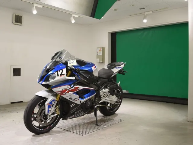 BMW S1000Rr 2018, white | red | blue, фото 4