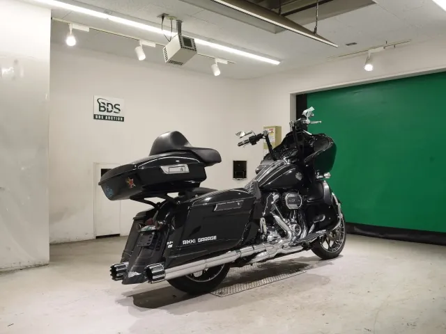 Harley-Davidson FLTRXS1870 2022, чёрный, фото 5