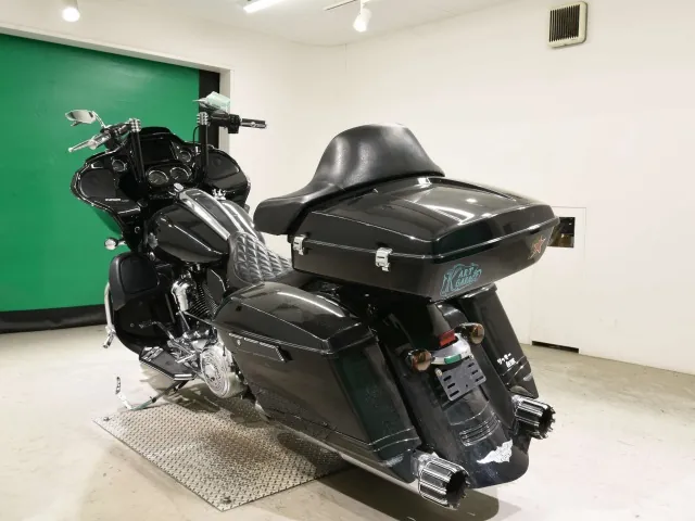 Harley-Davidson FLTRXS1870 2022, чёрный, фото 6