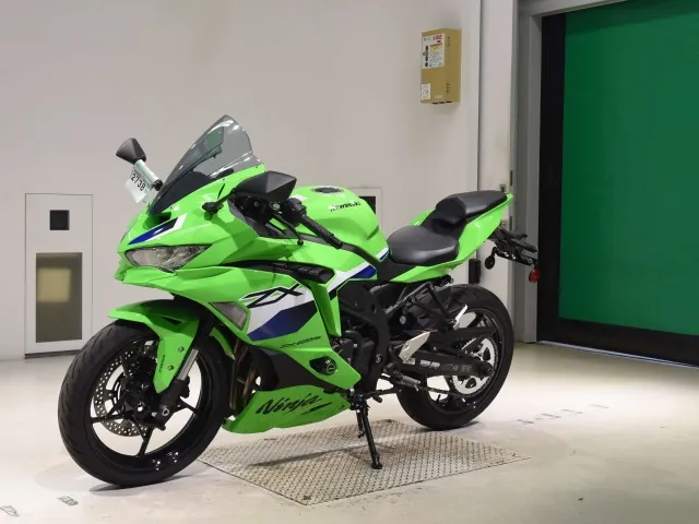 Kawasaki ZX-25R, белый, зелёный, фото 4