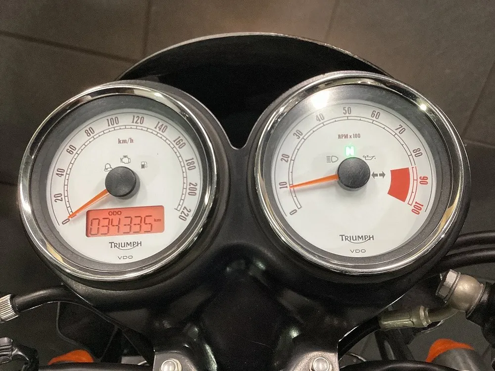 Triumph Thruxton ACE 2015, фото 10
