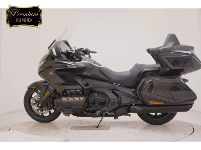 Honda GL1800 2026, black | gunmetal, фото 2