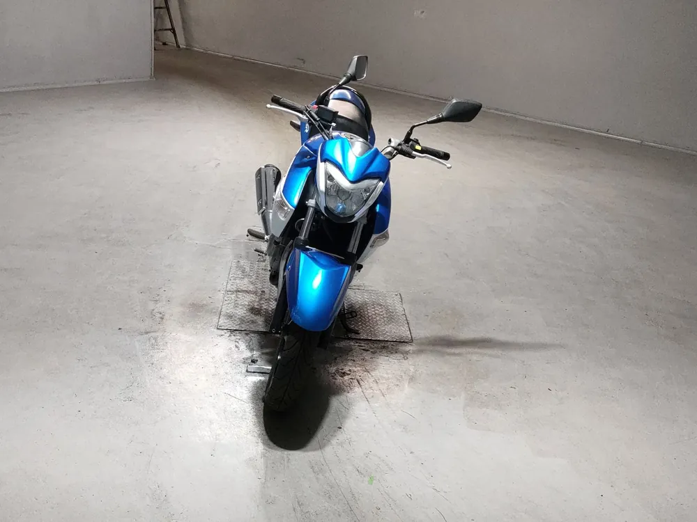 Suzuki GSR250S, белый, синий, фото 3