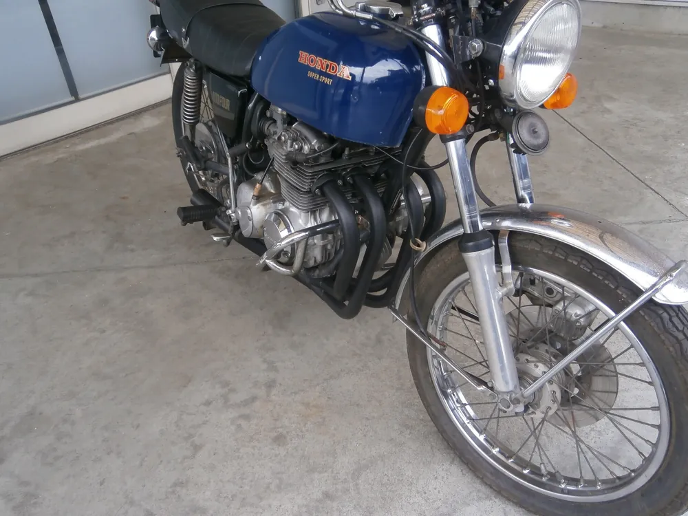Honda CB400 2026, синий, фото 3